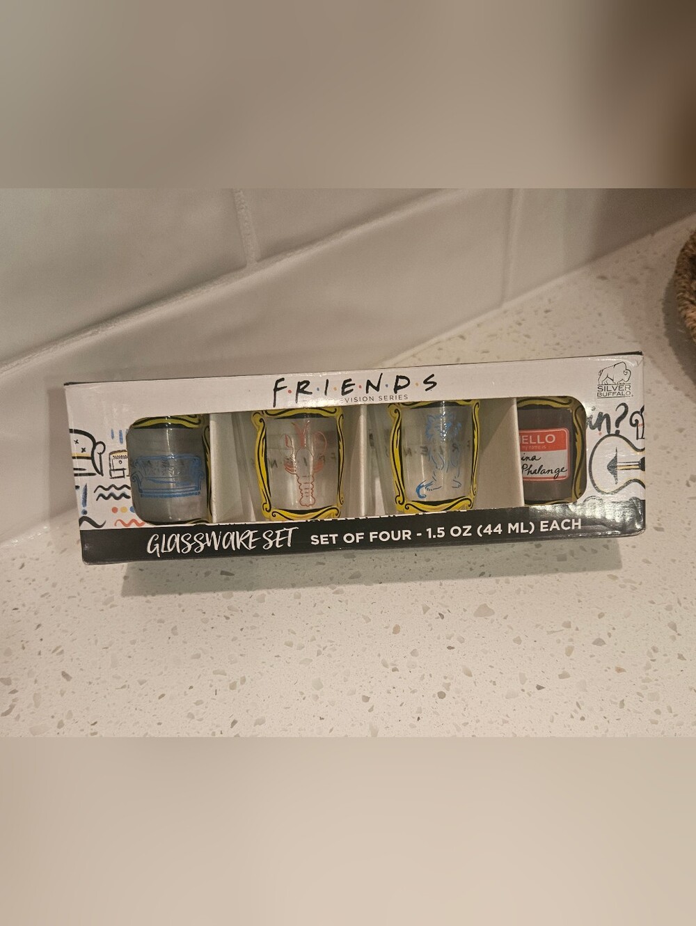 Friends Shot Glass Set, New In Box - Picture 5 of 9